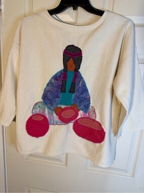 Alfredo’s Wife Art to Wear Cream Scoop Neck Pullover with Indigenous Appliqué S